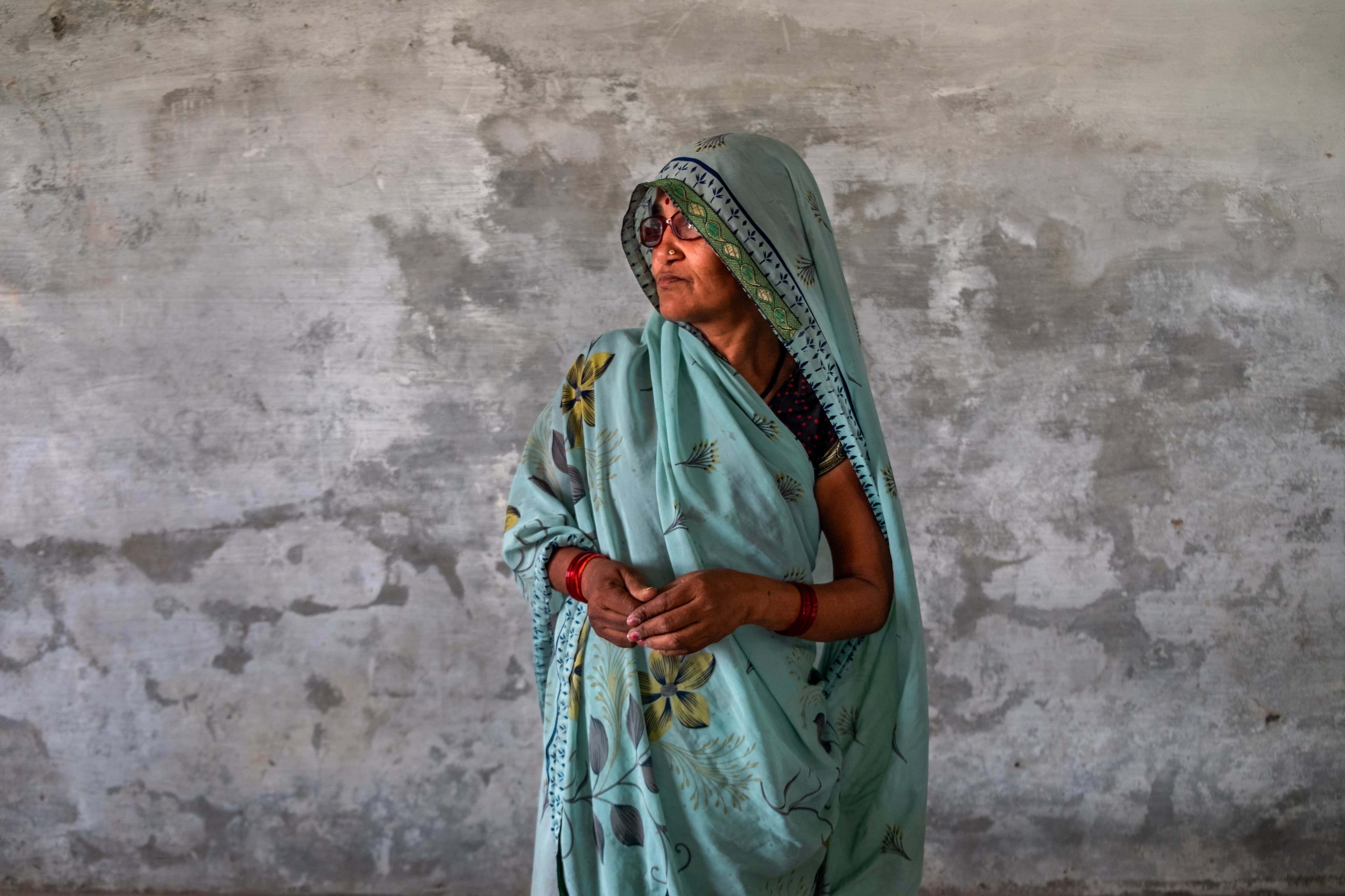 The Carpets of Colours - Master weaver